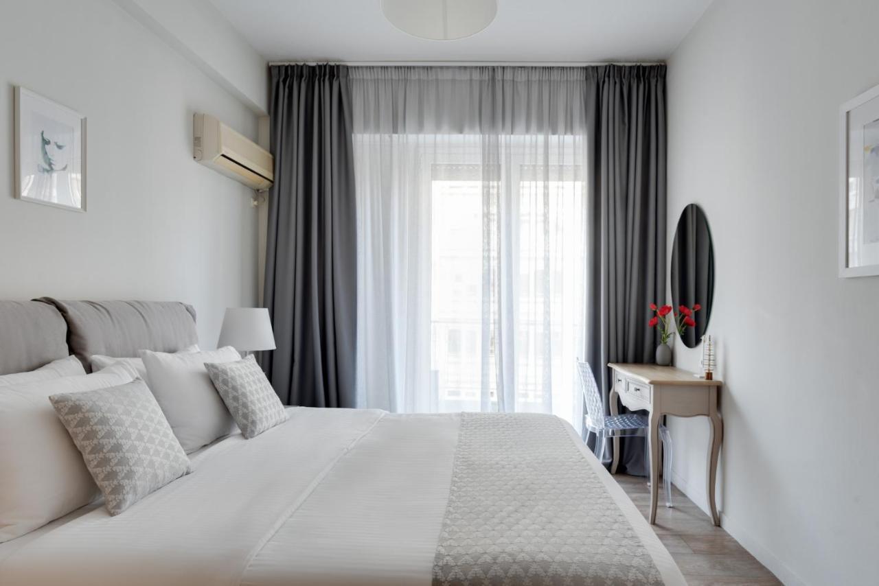 Syntagma Spotlight Residence Atene Esterno foto