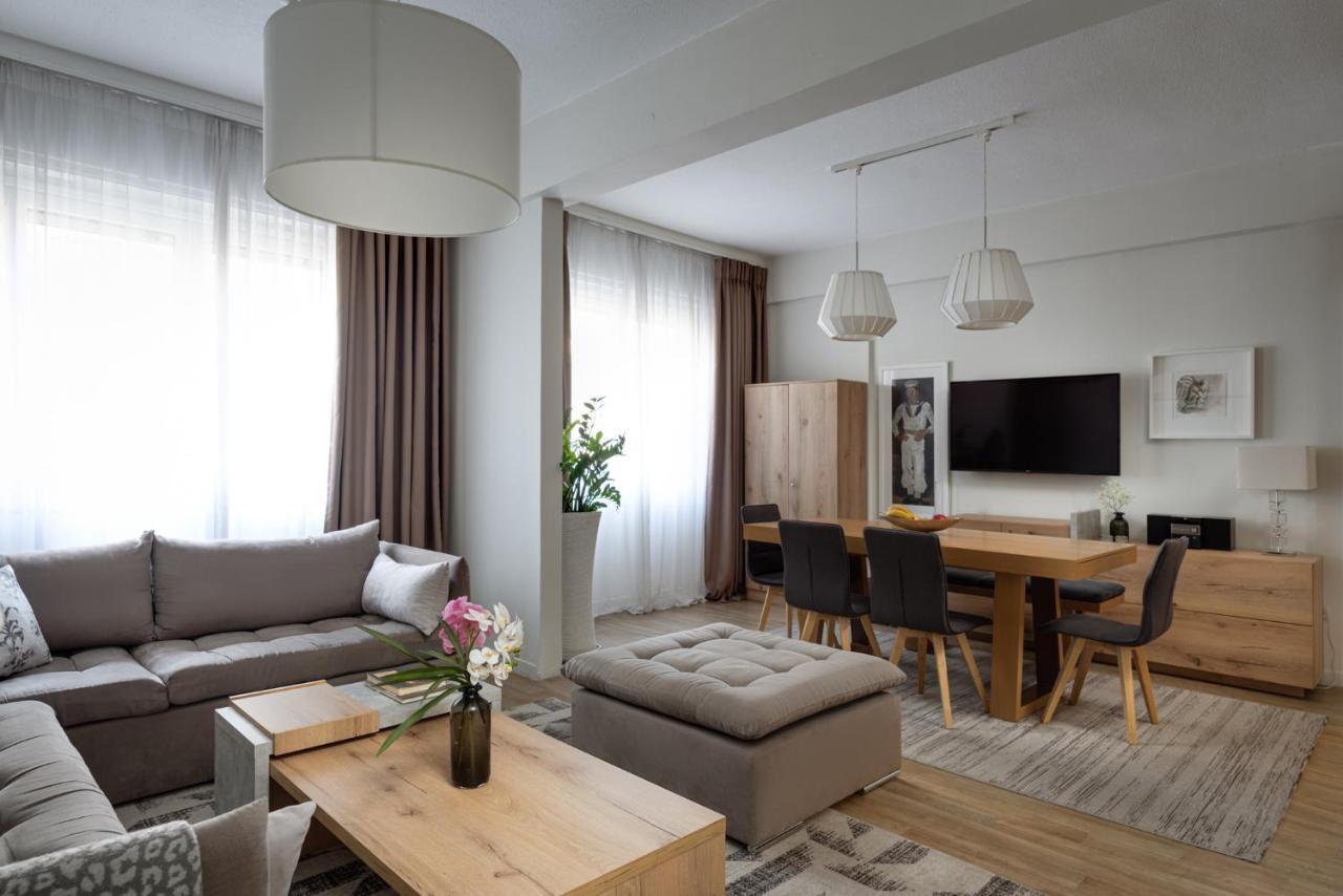 Syntagma Spotlight Residence Atene Esterno foto