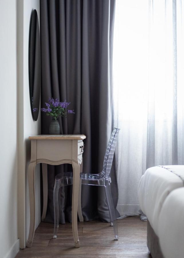 Syntagma Spotlight Residence Atene Esterno foto