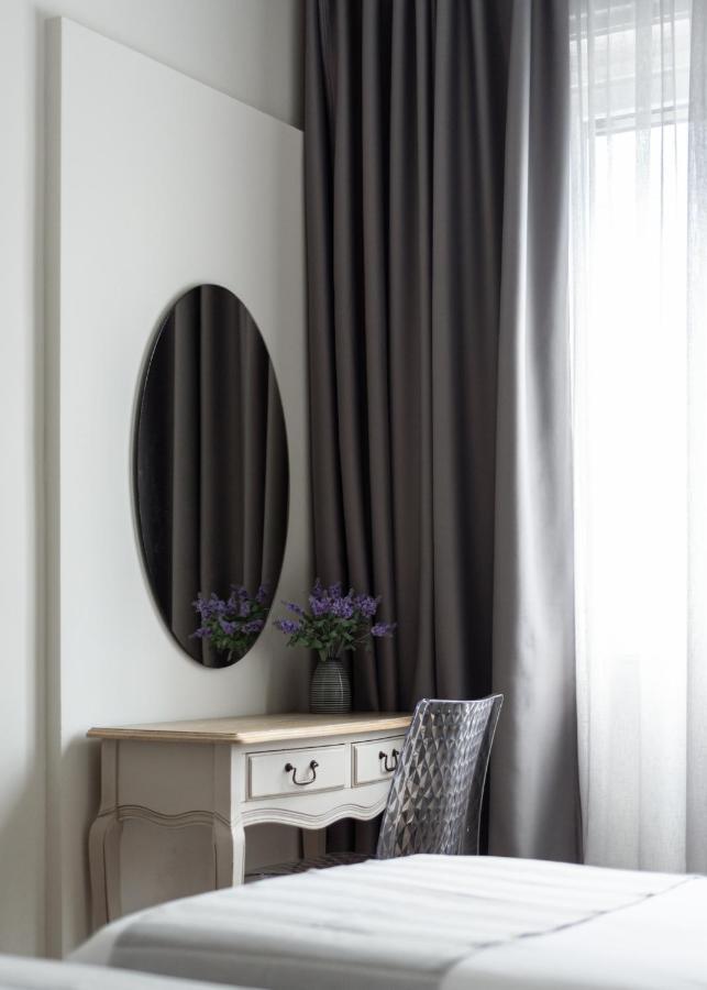 Syntagma Spotlight Residence Atene Esterno foto