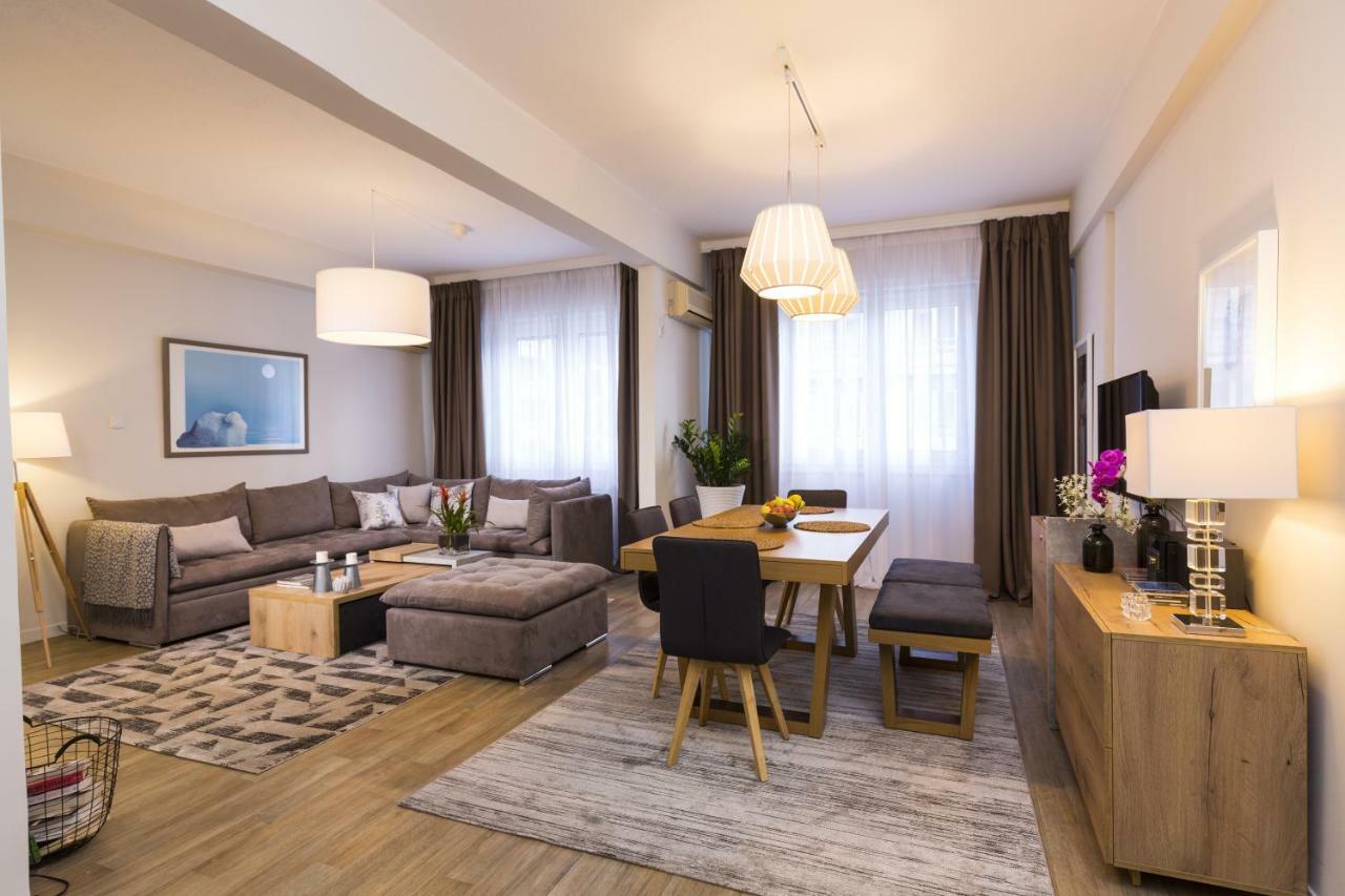 Syntagma Spotlight Residence Atene Esterno foto